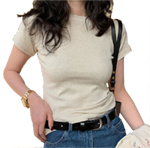 เสื้อยืดทรงผู้หญิง